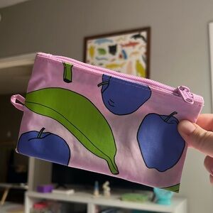 Baggu Go Pouch Small - Apple & Banana (Still Life)